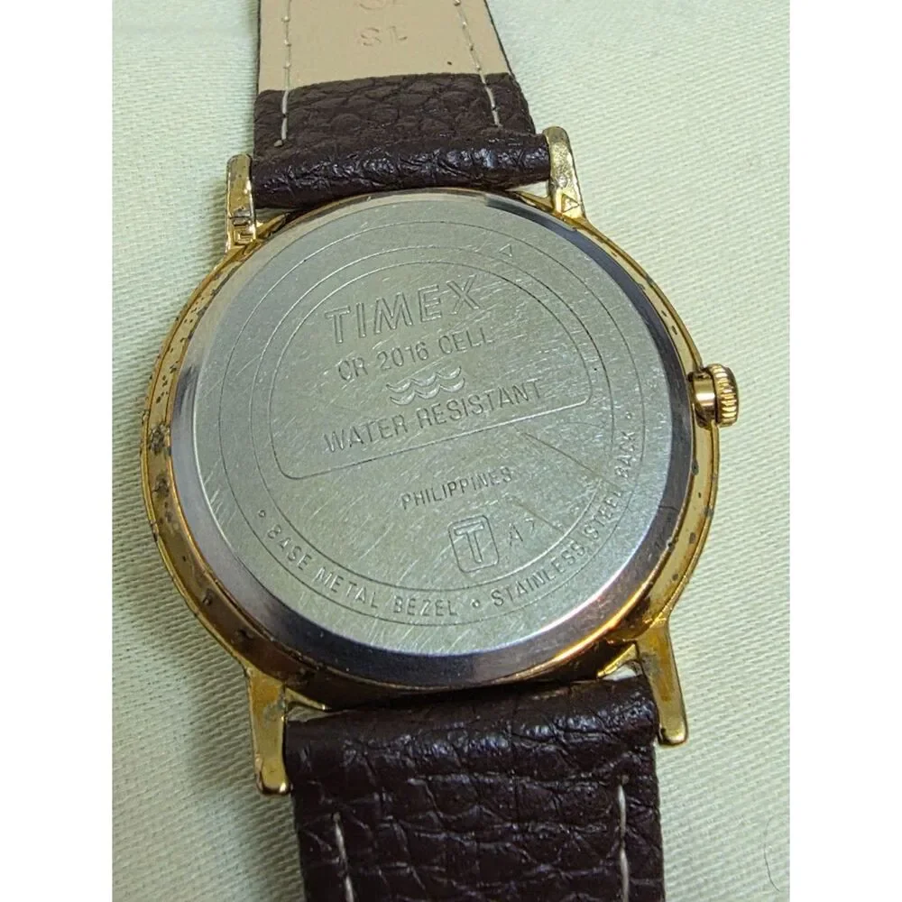 Vintage Timex Quartz Gold Tone Dress Watch - Cream Dial - New Battery